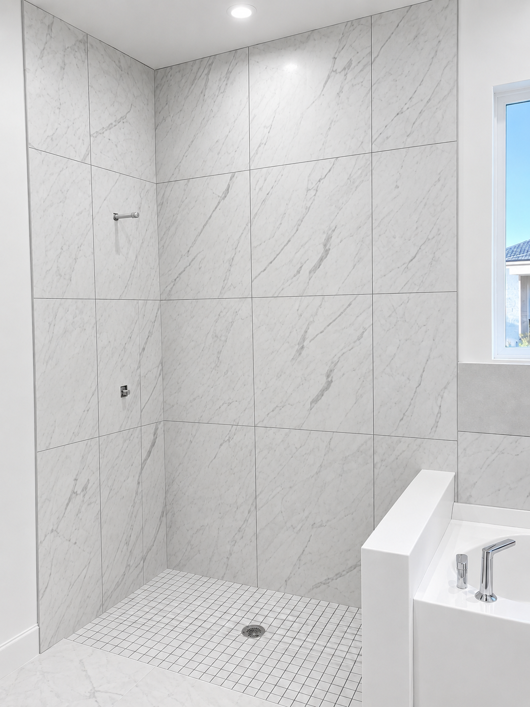 bath white